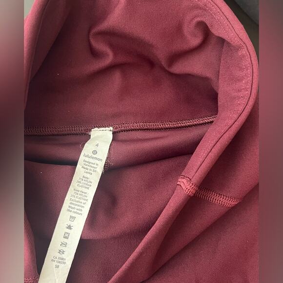 Lululemon Zoned In Tight Burgundy - Picture 4 of 4